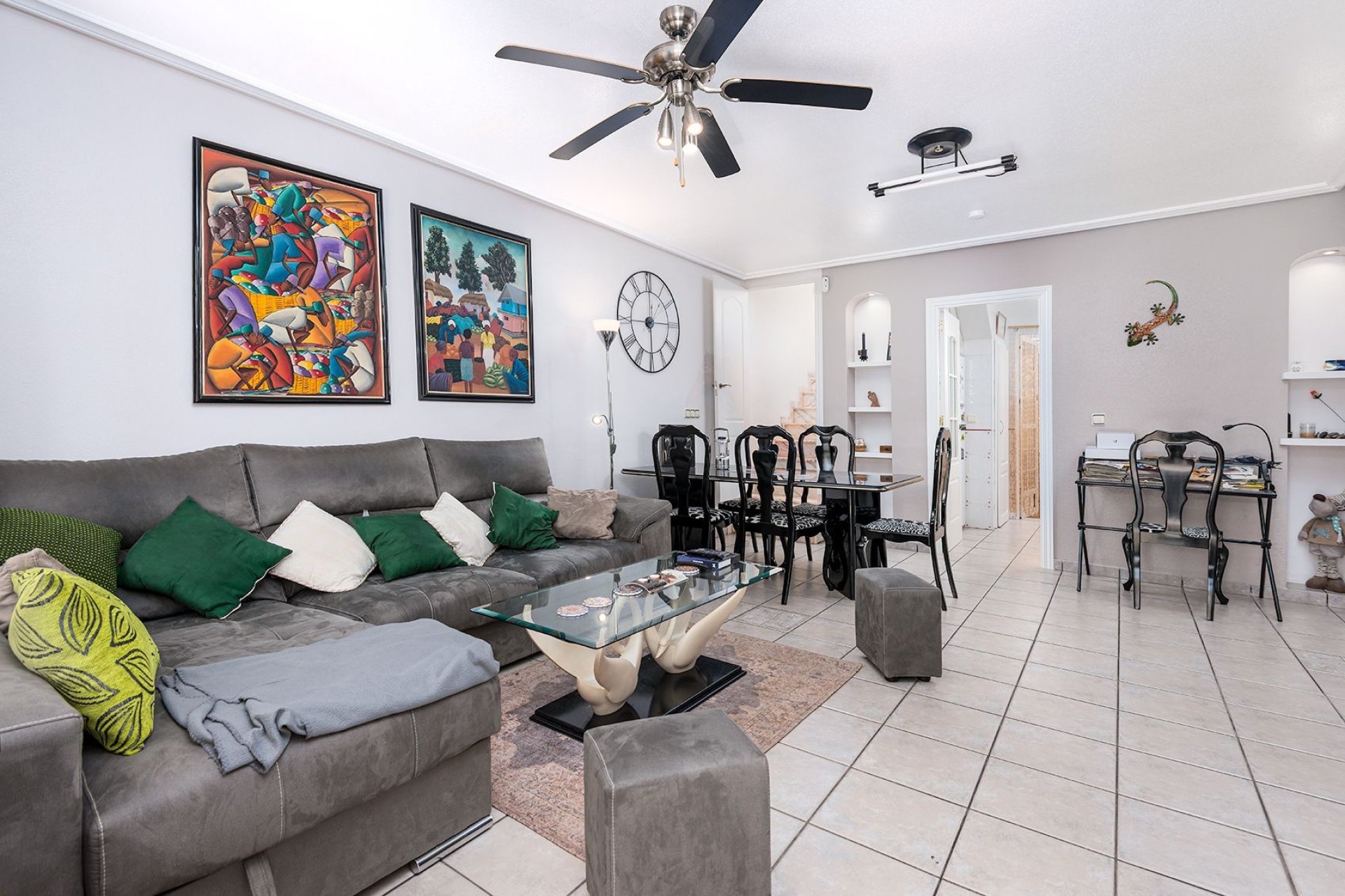 Återförsäljning - Semi detached -
Torrevieja