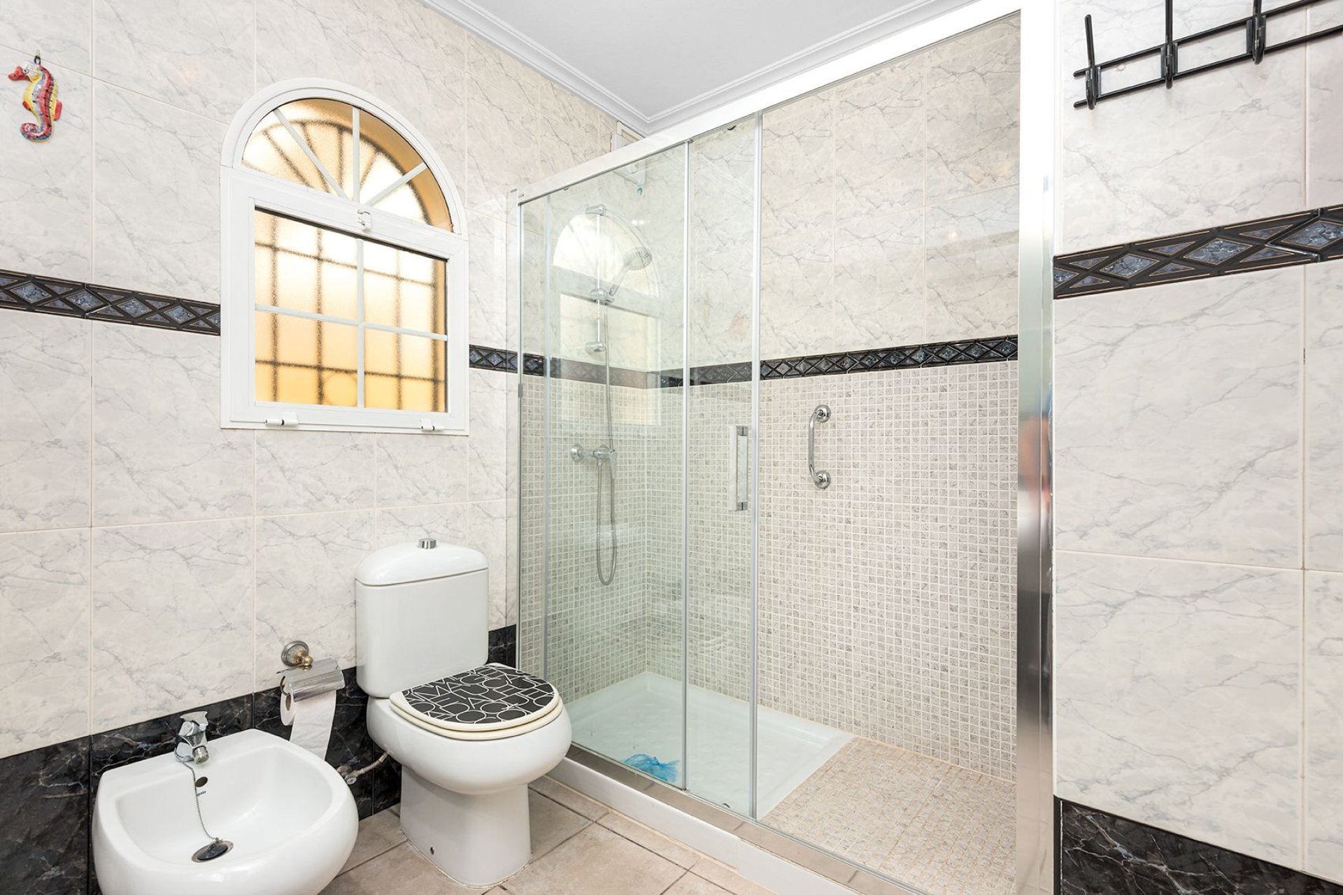 Återförsäljning - Semi detached -
Torrevieja