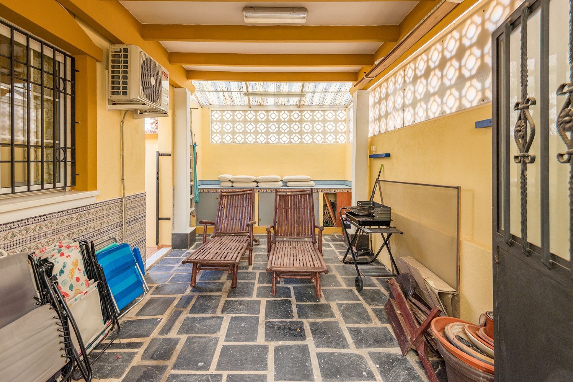 Återförsäljning - Semi detached -
Torrevieja