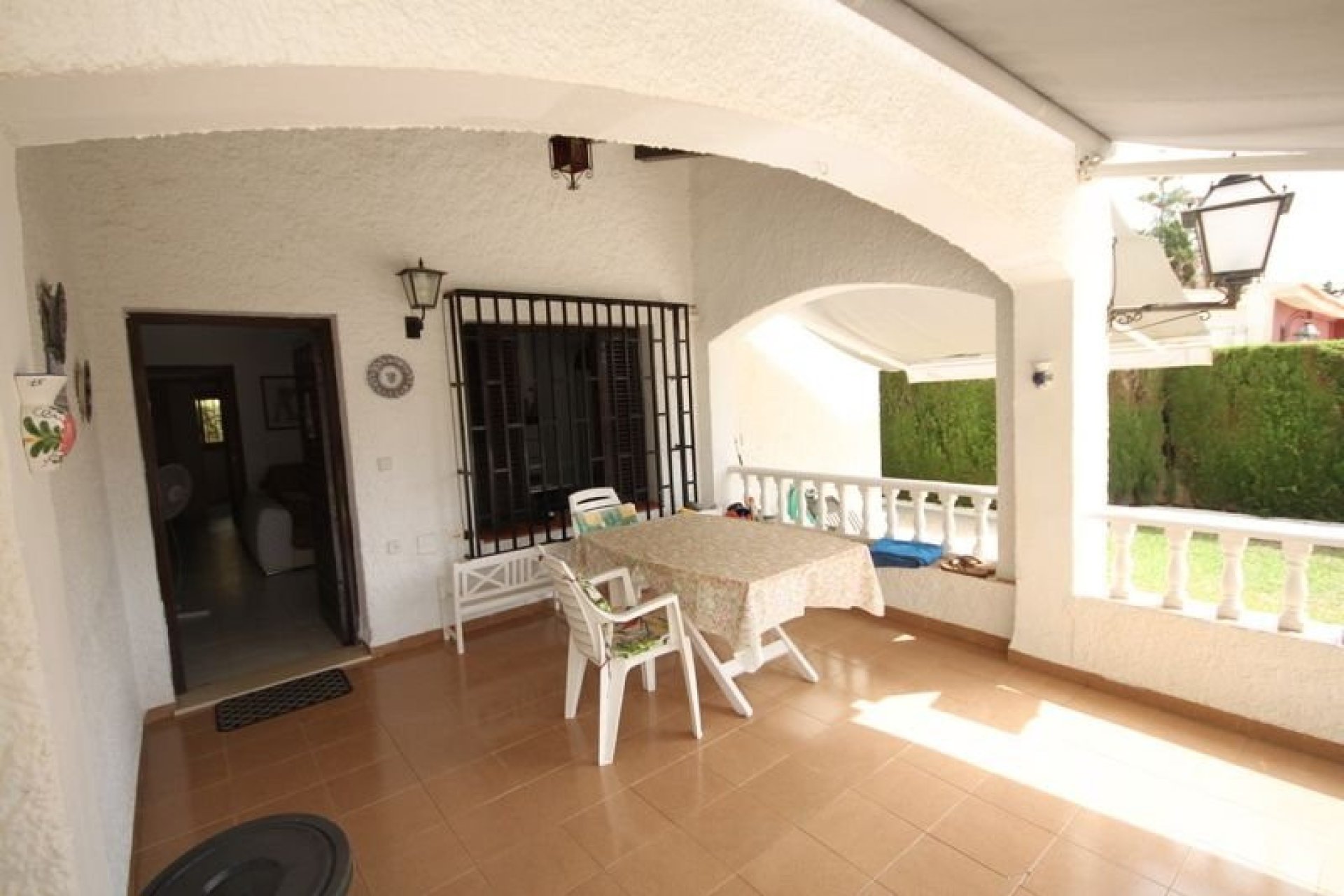 Återförsäljning - Semi-Detached Villa -
Orihuela Costa - Punta Prima