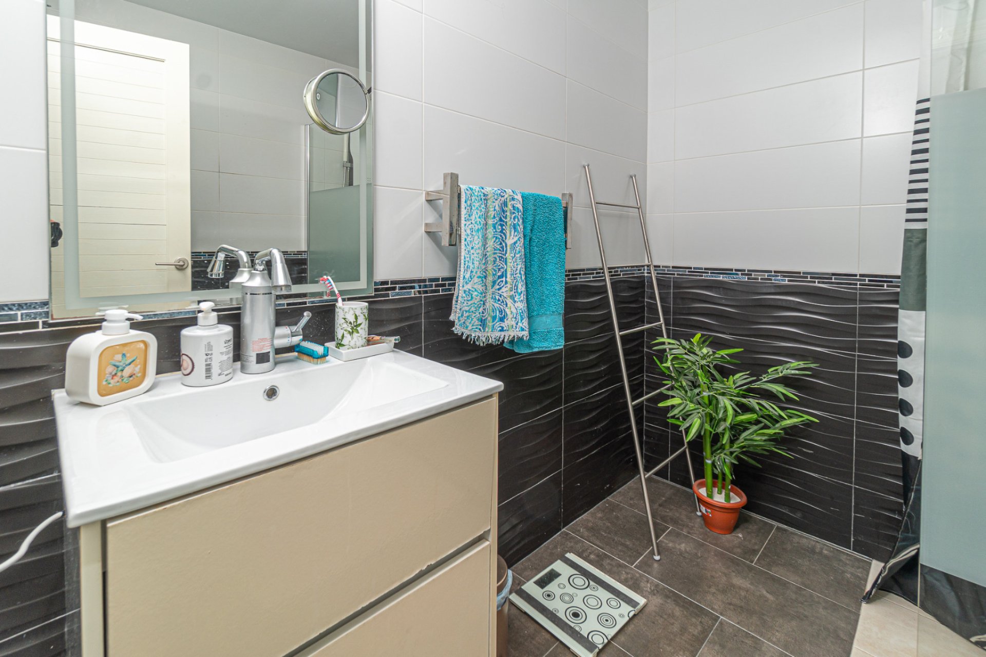 Återförsäljning - Semi detached -
Villamartin - Fortuna