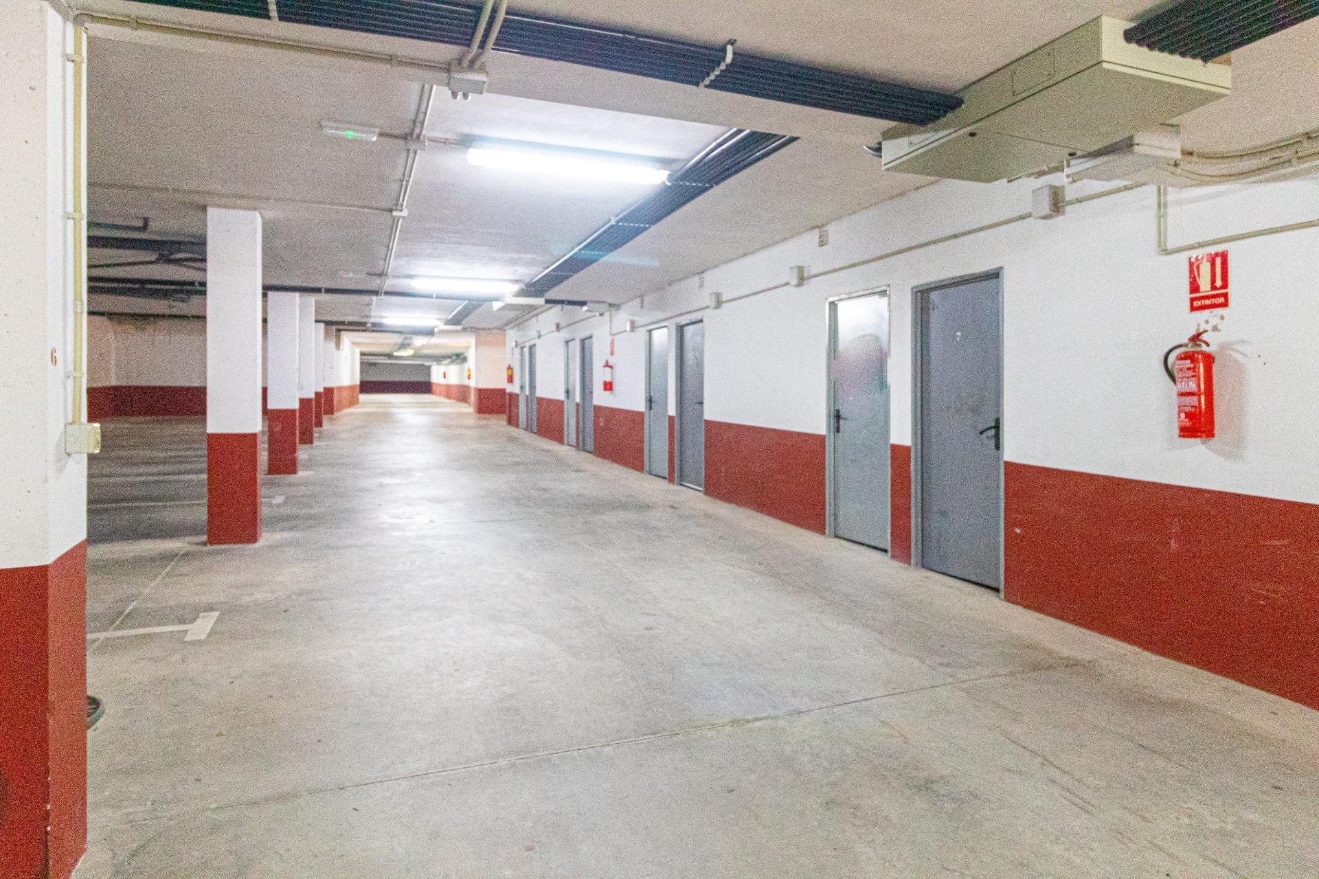 Återförsäljning - Storeroom -
Orihuela Costa - Agua Marina