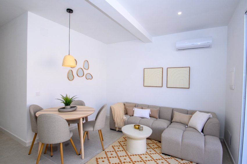 Återförsäljning - terraced_house -
Torrevieja - El Chaparral