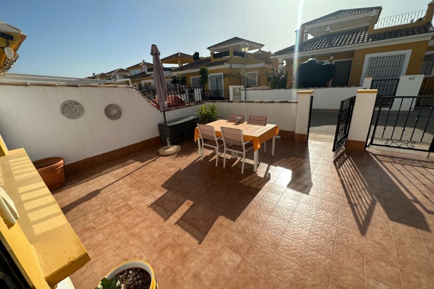 Återförsäljning - Town house / semi detached -
Orihuela - Entre Naranjos Vistabella