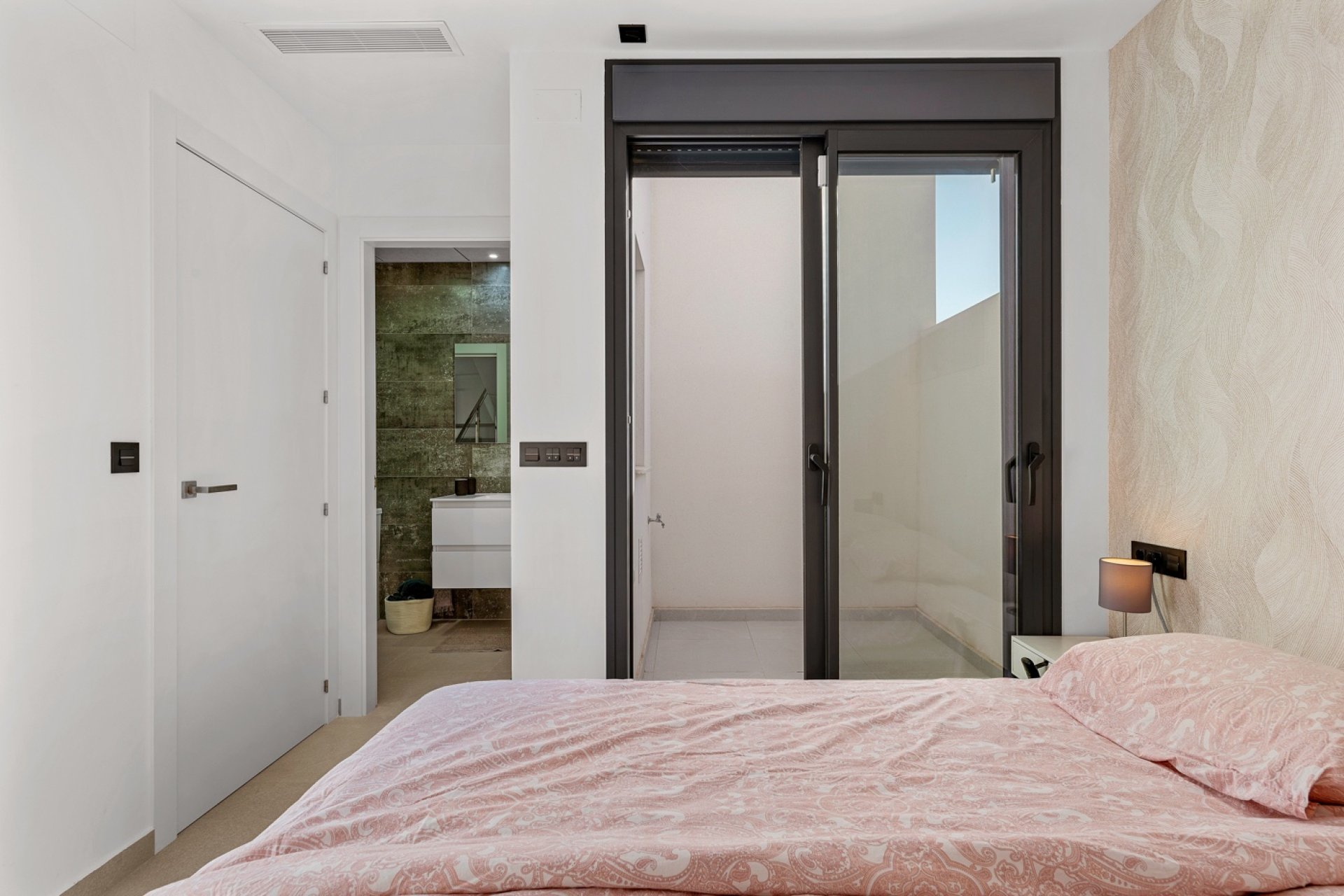 Återförsäljning - Townhouse * -
Ciudad quesada - Costa Blanca South