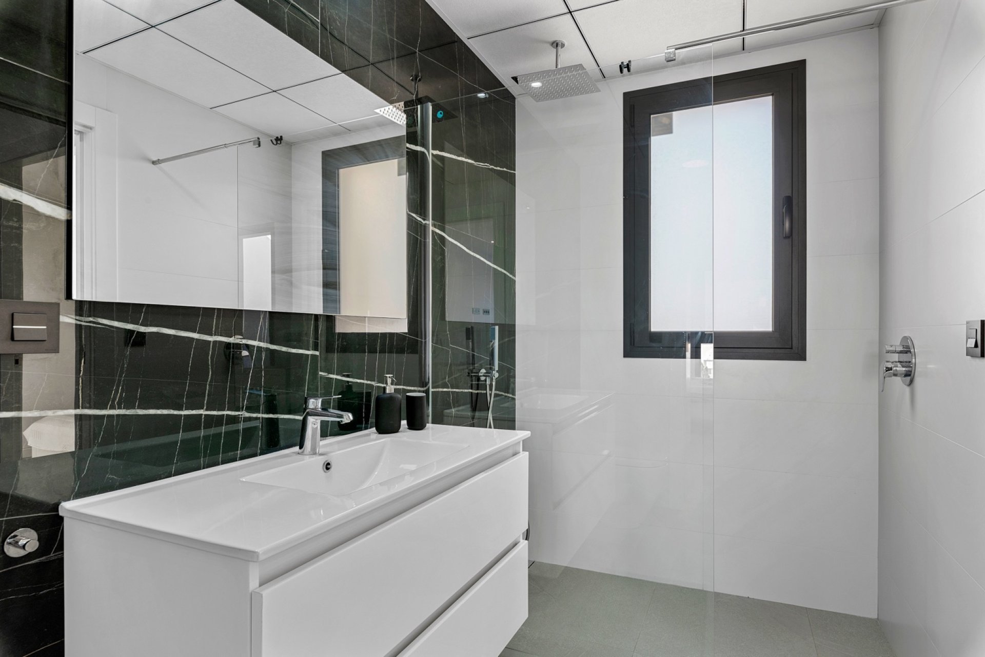 Återförsäljning - Townhouse * -
Ciudad quesada - Costa Blanca South