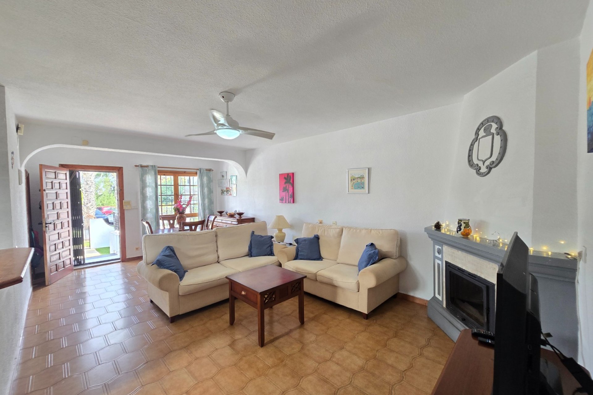 Återförsäljning - Townhouse * -
Villamartin * - Los Dolses *