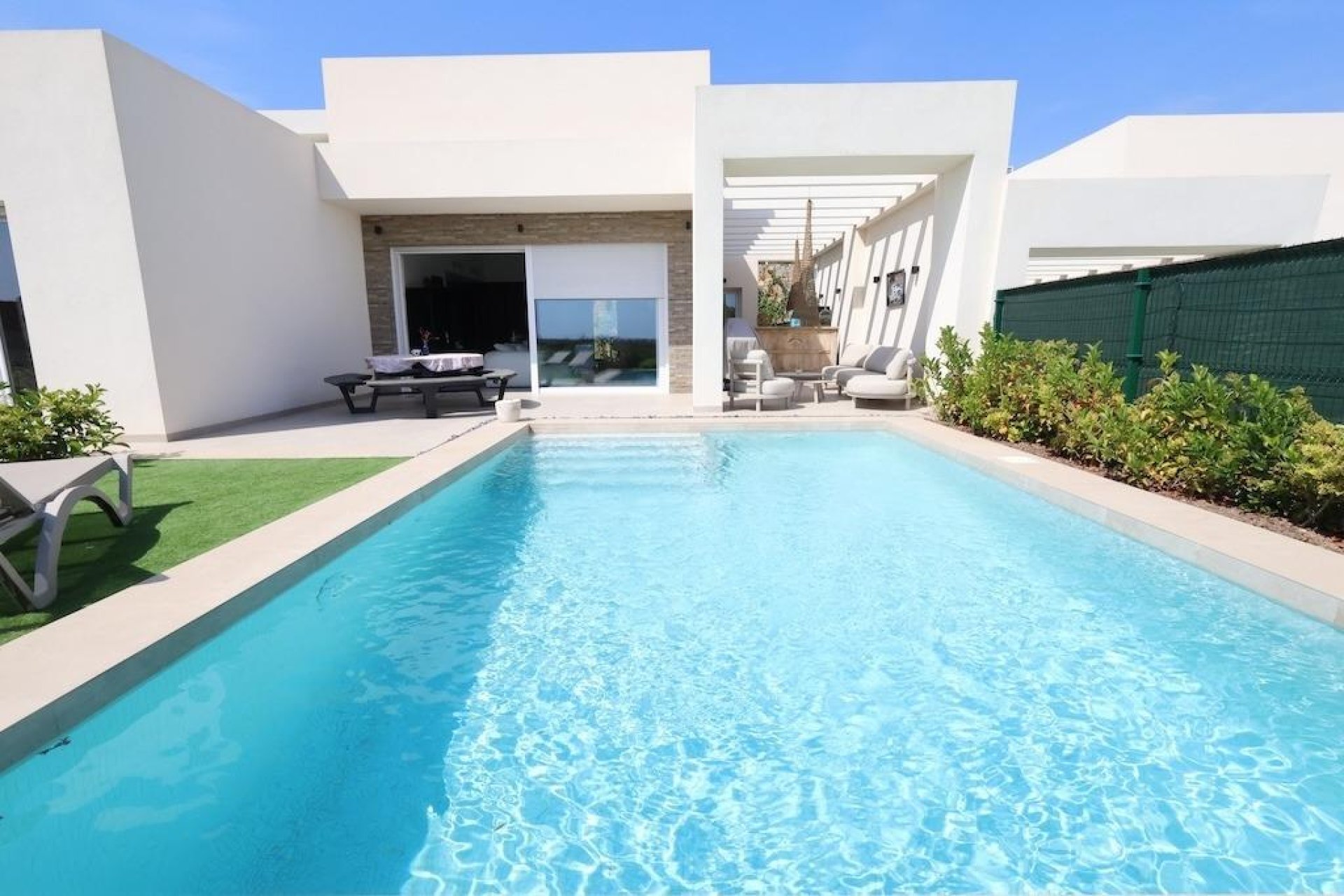 Återförsäljning - Villa -
Algorfa - Comunidad Valenciana