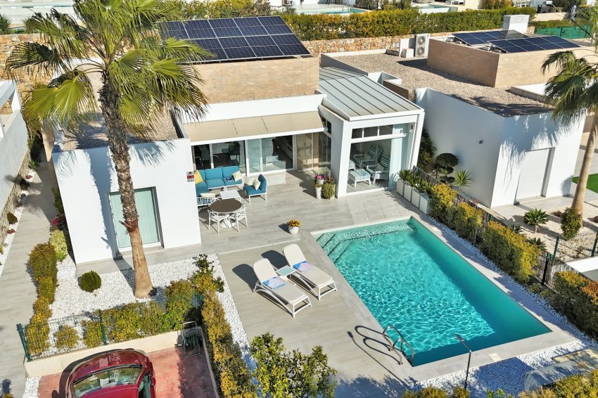 Återförsäljning - Villa -
Algorfa - La Finca Golf Resort