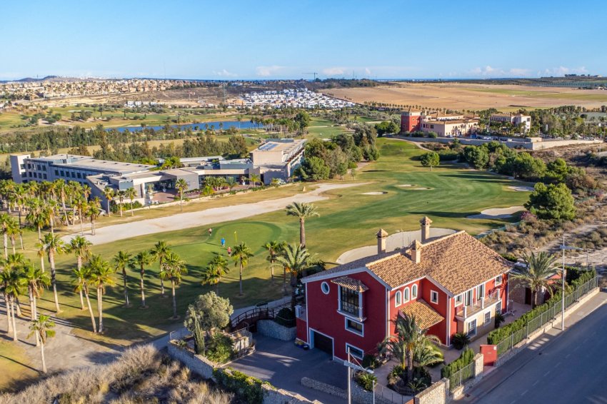 Återförsäljning - Villa -
Algorfa - La Finca Golf