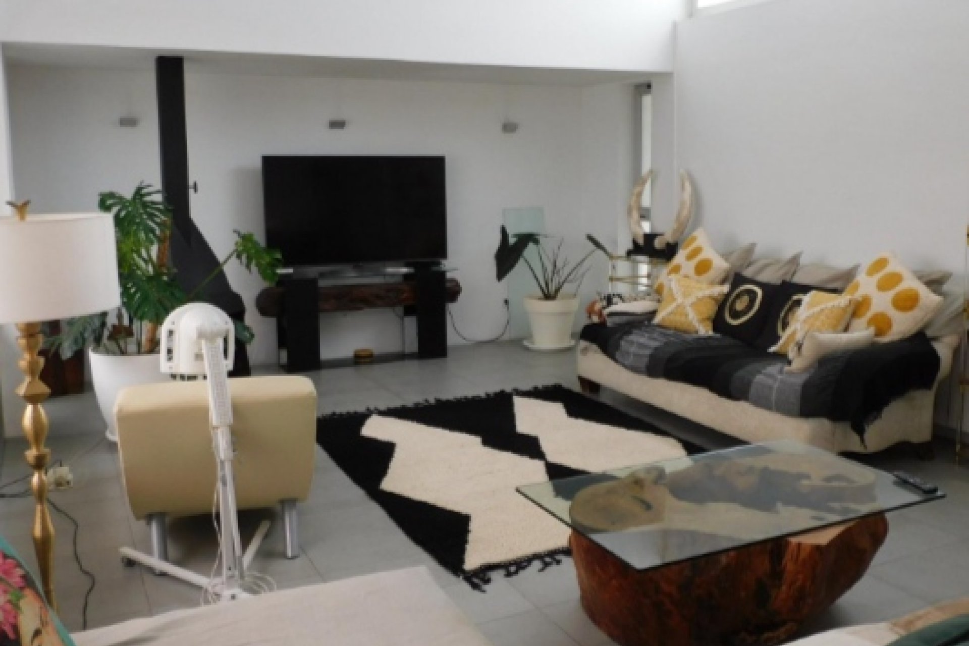 Återförsäljning - Villa -
Alicante