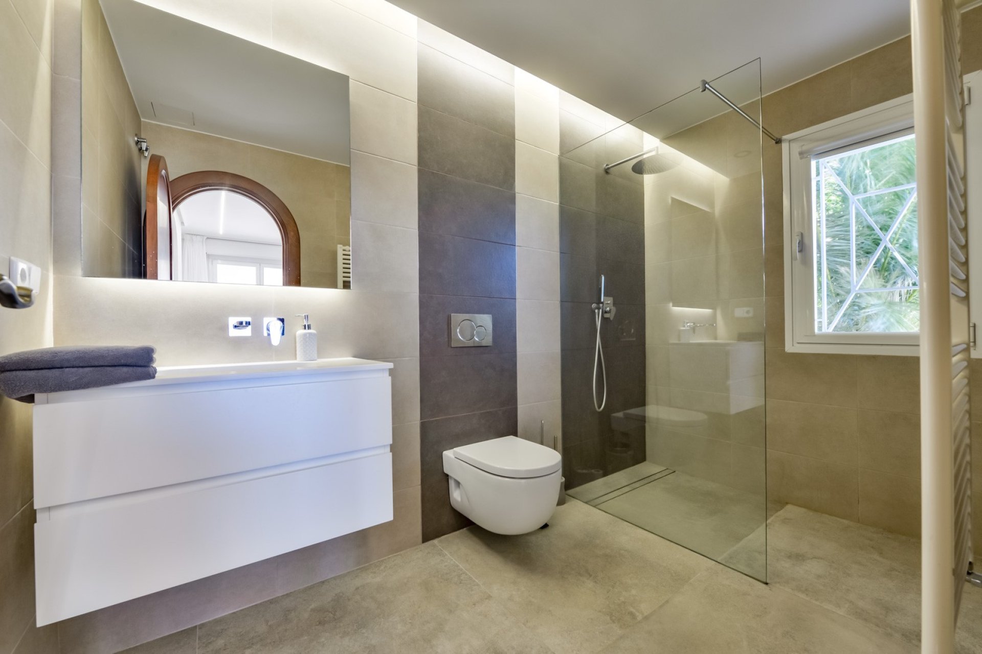 Återförsäljning - Villa -
Altea - Sierra de Altea