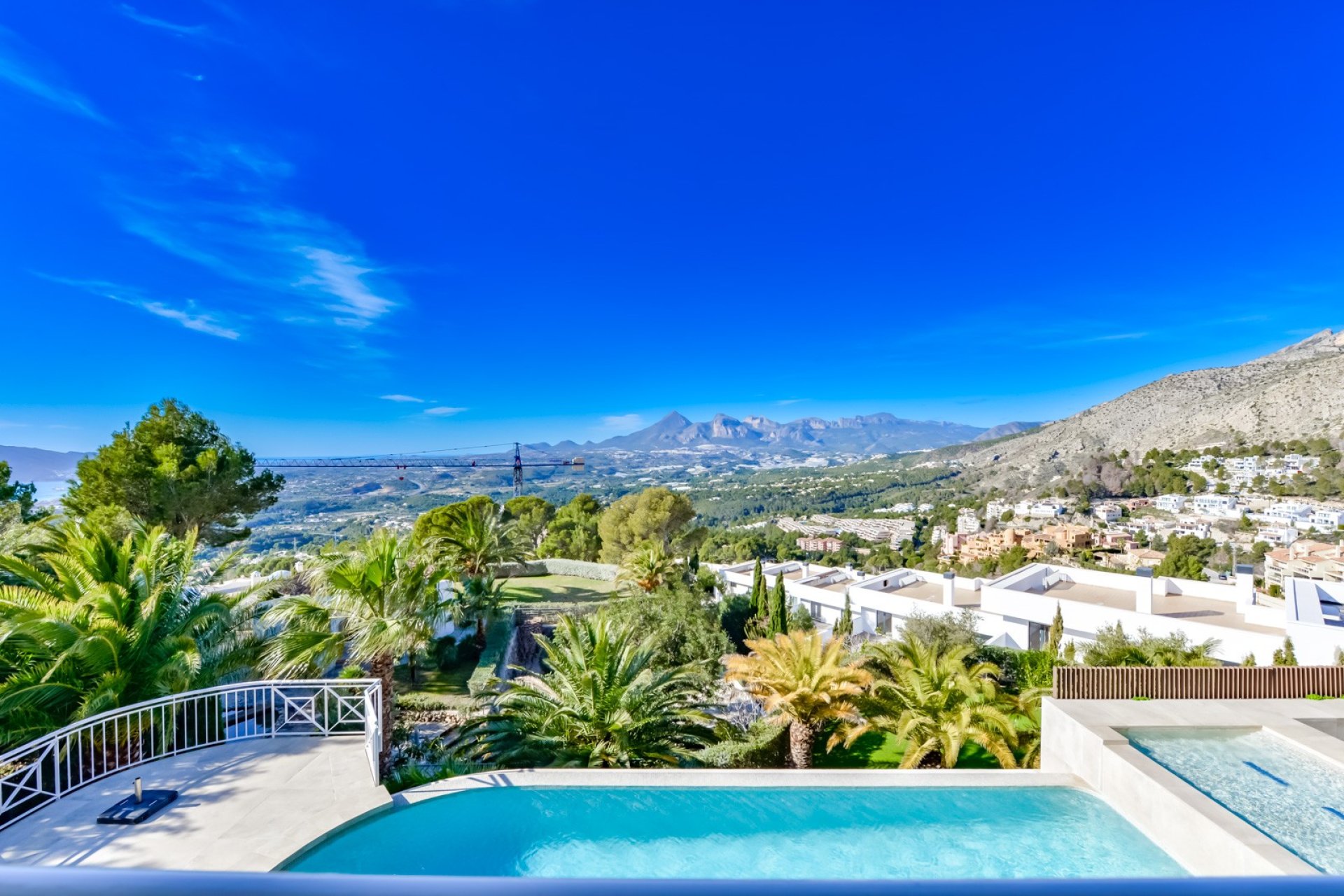Återförsäljning - Villa -
Altea - Sierra de Altea