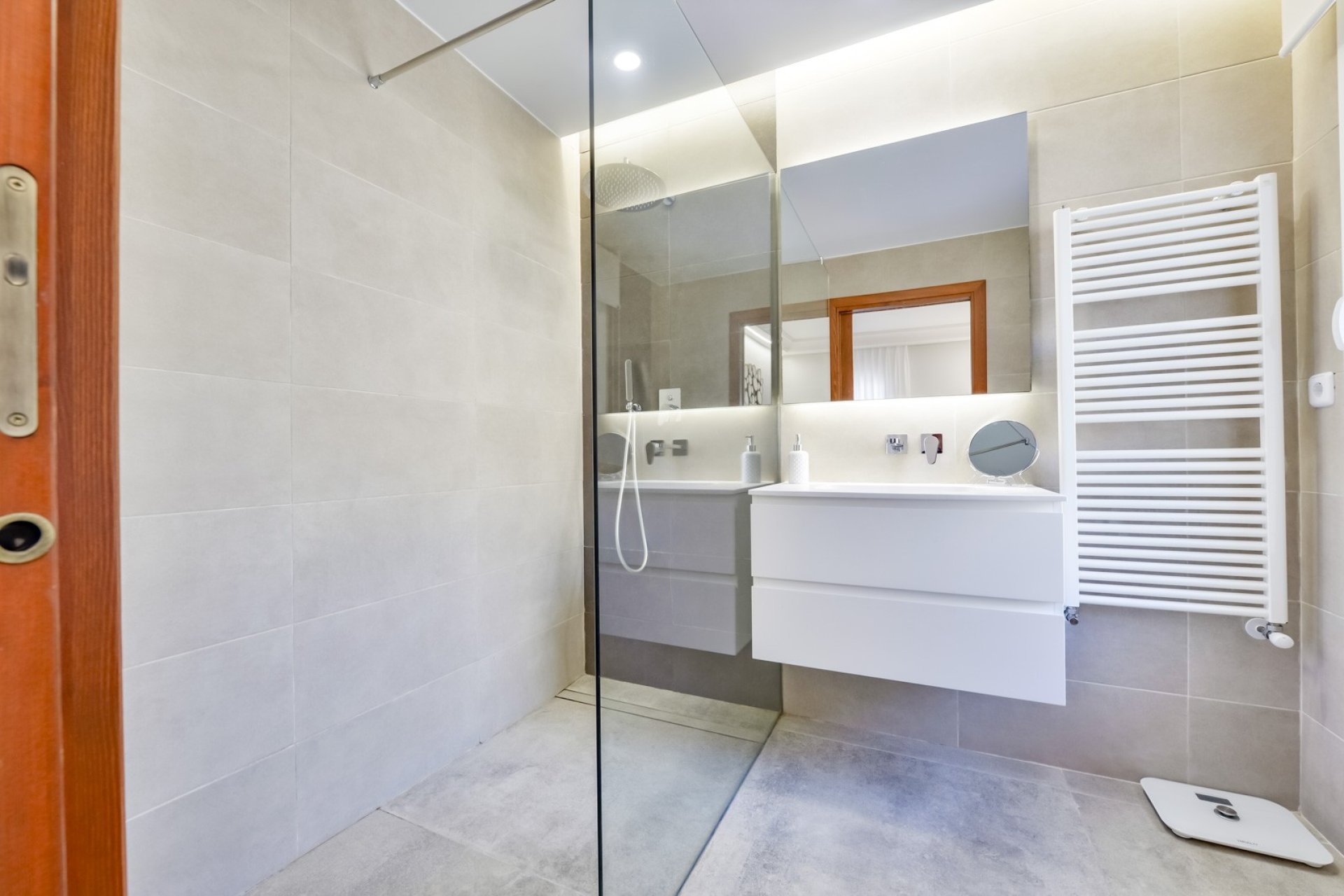 Återförsäljning - Villa -
Altea - Sierra de Altea