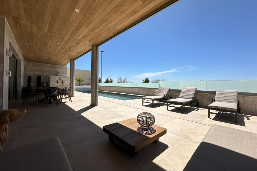 Återförsäljning - Villa -
Benijofar