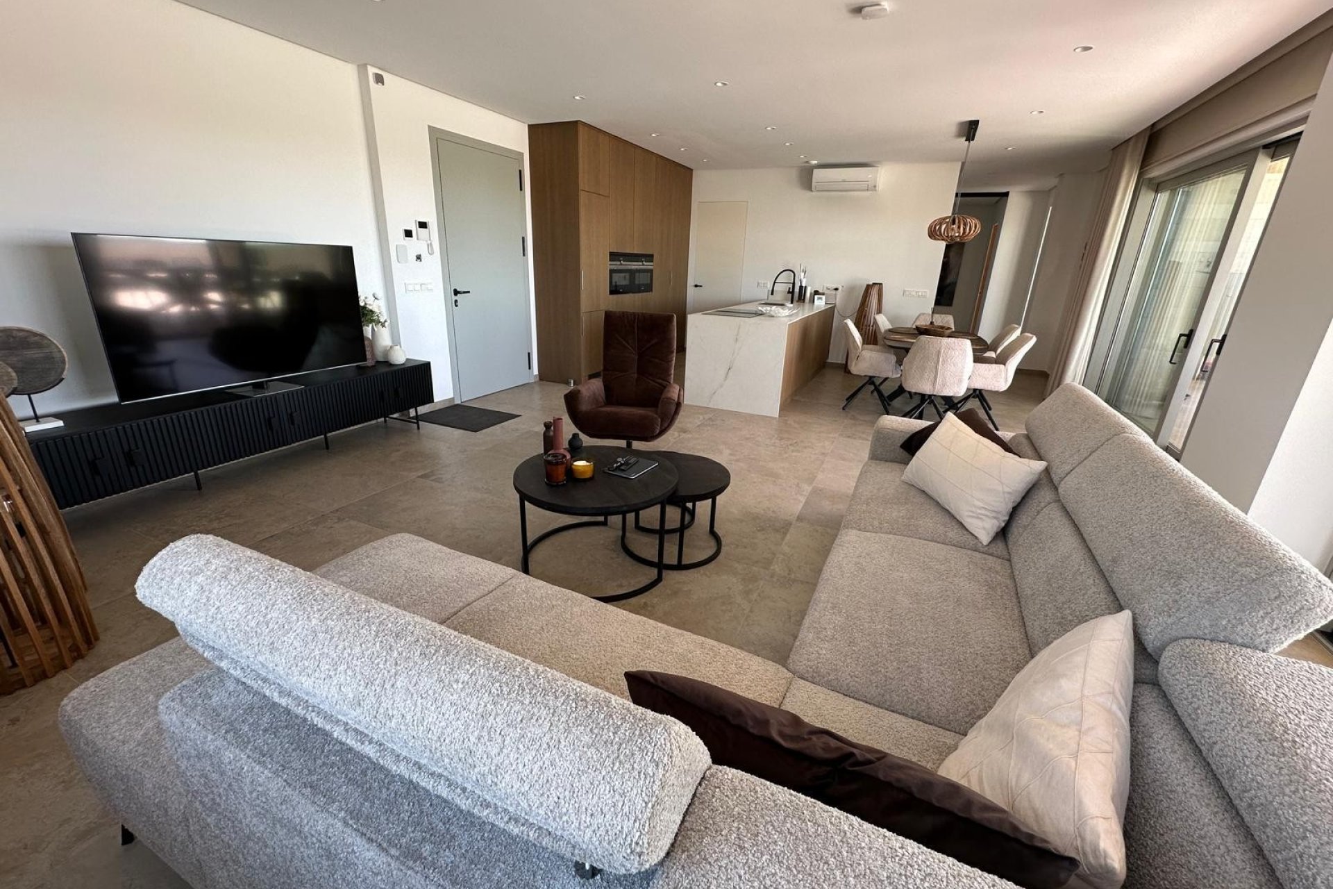 Återförsäljning - Villa -
Benijofar