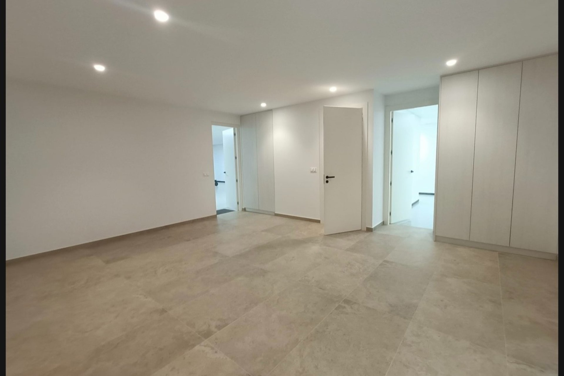 Återförsäljning - Villa -
Benijofar