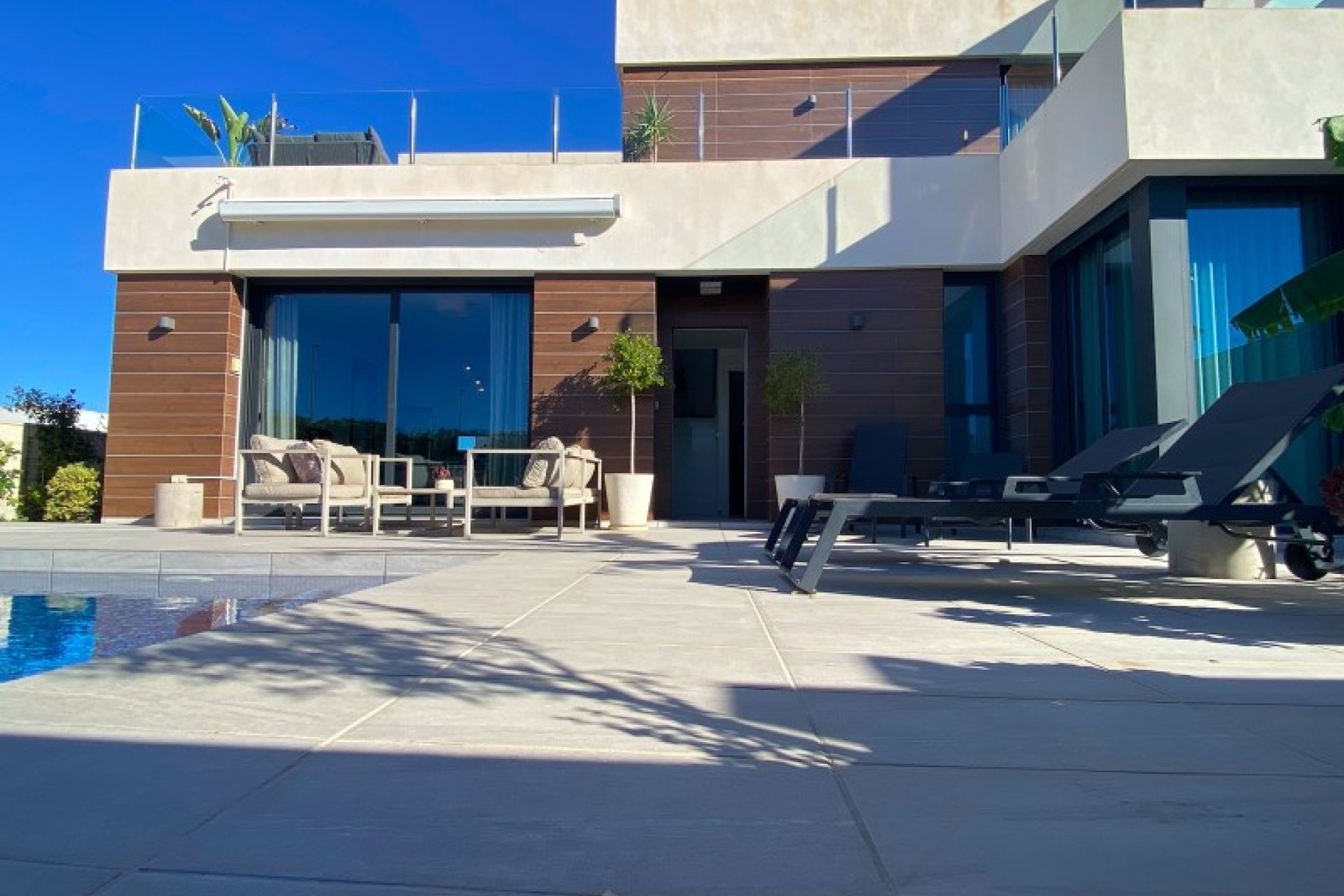 Återförsäljning - Villa -
Benijofar