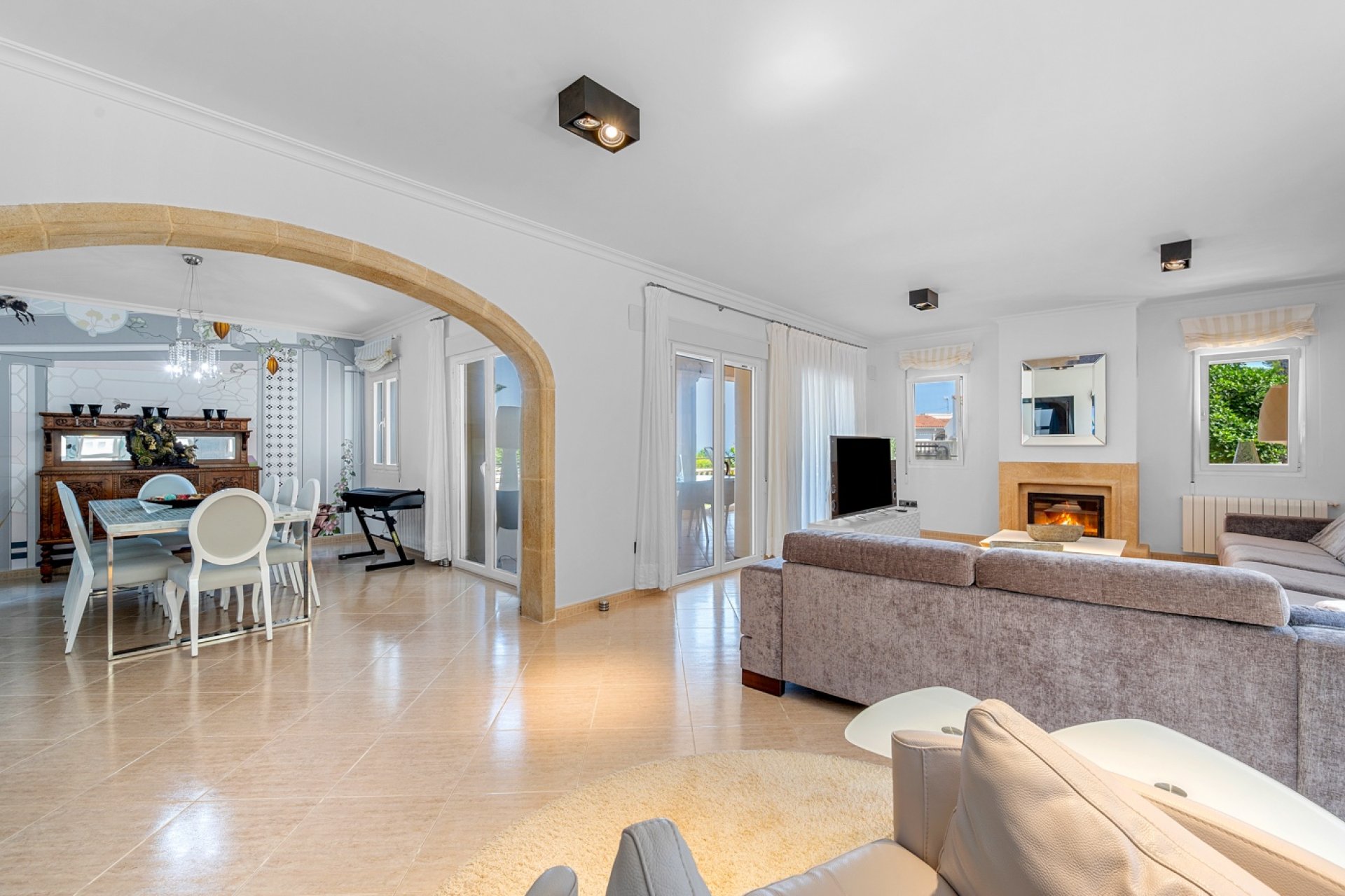 Återförsäljning - Villa -
Benissa