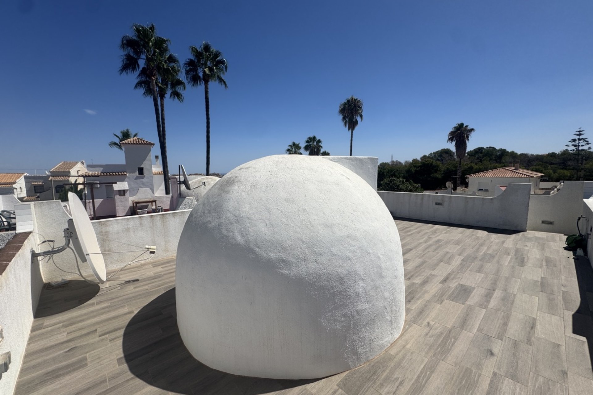 Återförsäljning - Villa -
Blue Lagoon - Villamartín