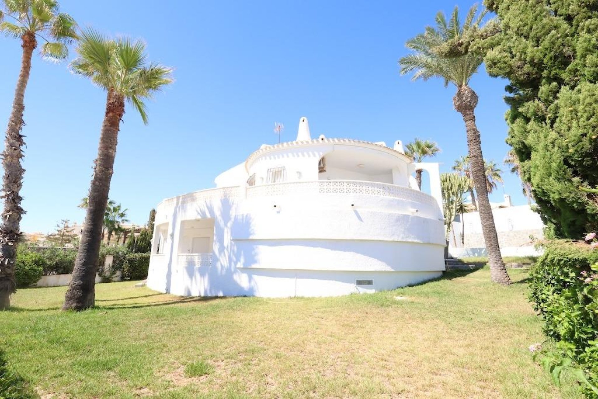 Återförsäljning - Villa -
Cabo Roig - Cala Capitan