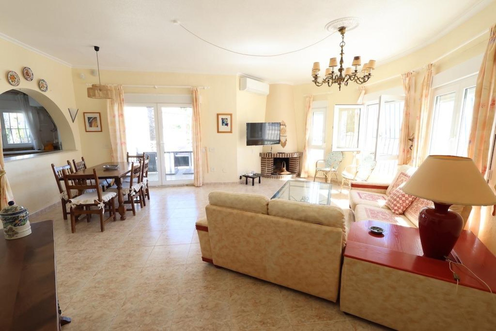 Återförsäljning - Villa -
Cabo Roig - Cala Capitan