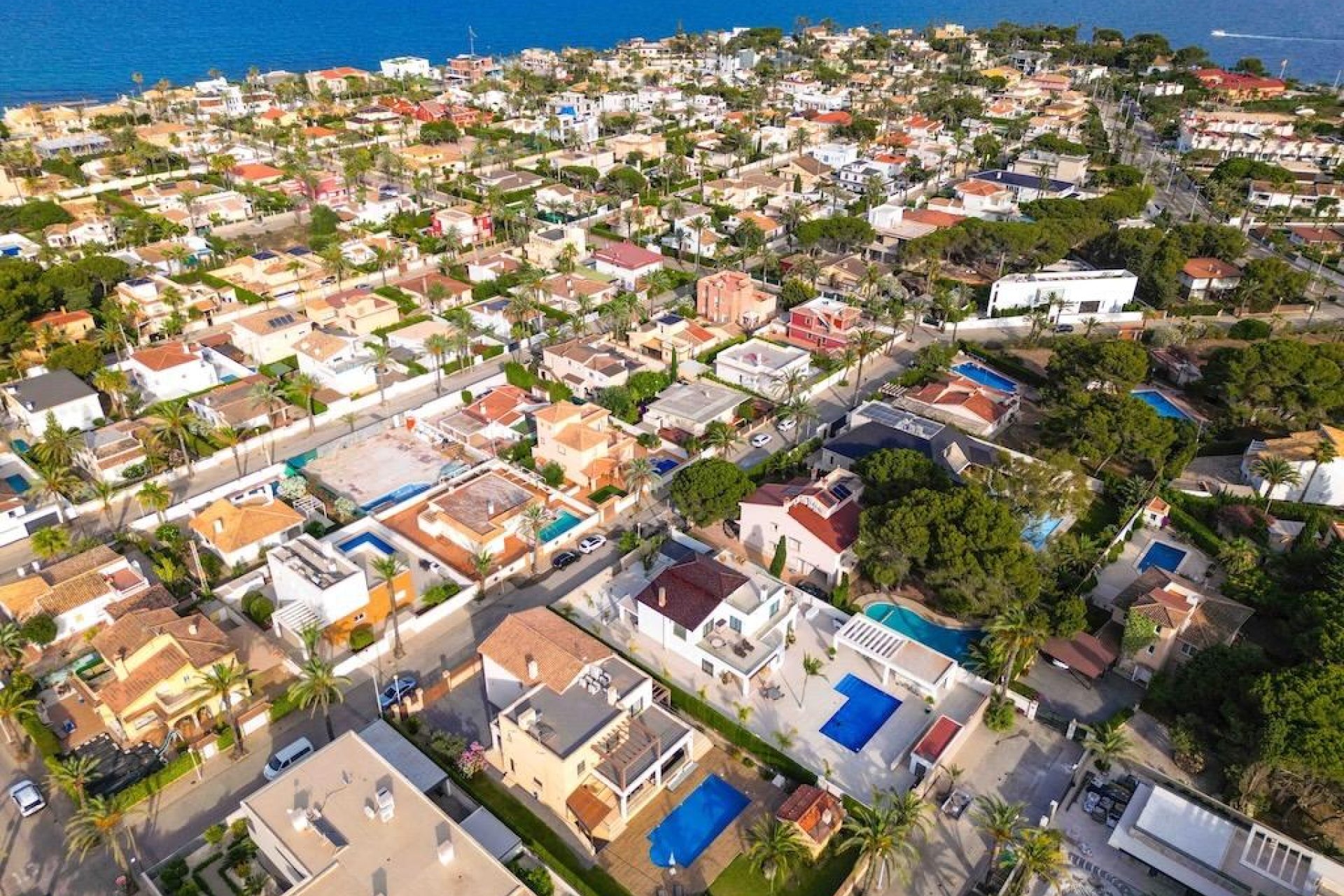 Återförsäljning - Villa -
Cabo Roig - Costa blanca