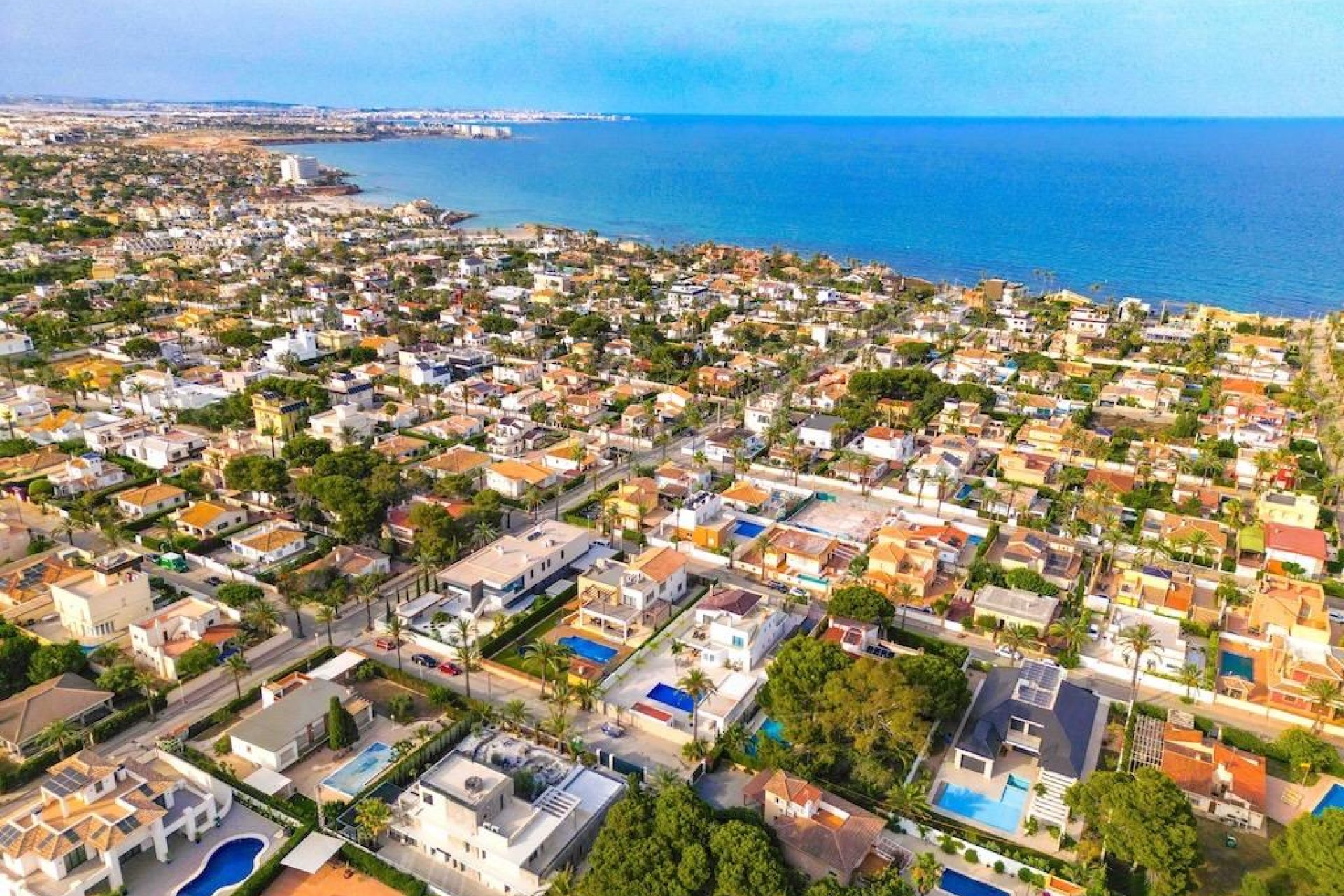 Återförsäljning - Villa -
Cabo Roig - Costa blanca