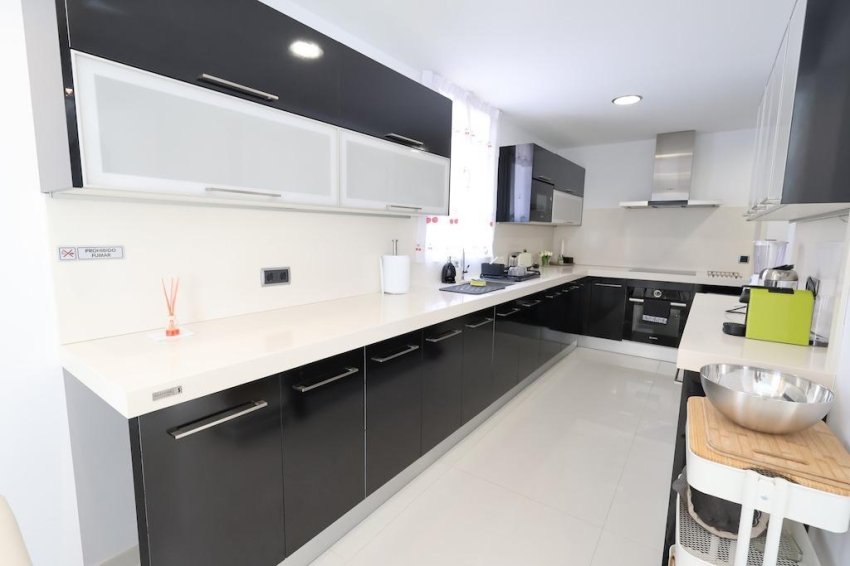 Återförsäljning - Villa -
Cabo Roig - Costa blanca