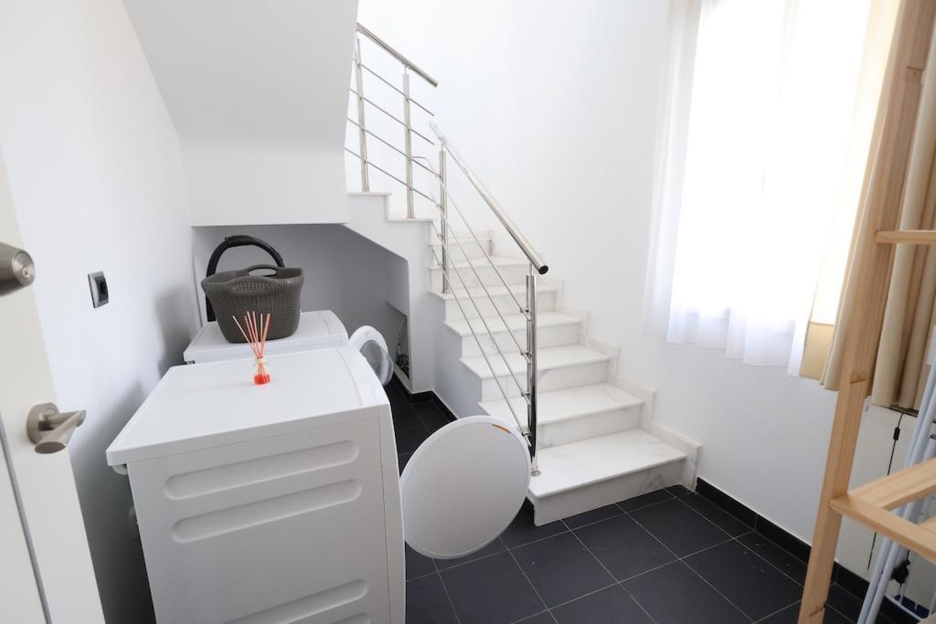 Återförsäljning - Villa -
Cabo Roig - Costa blanca