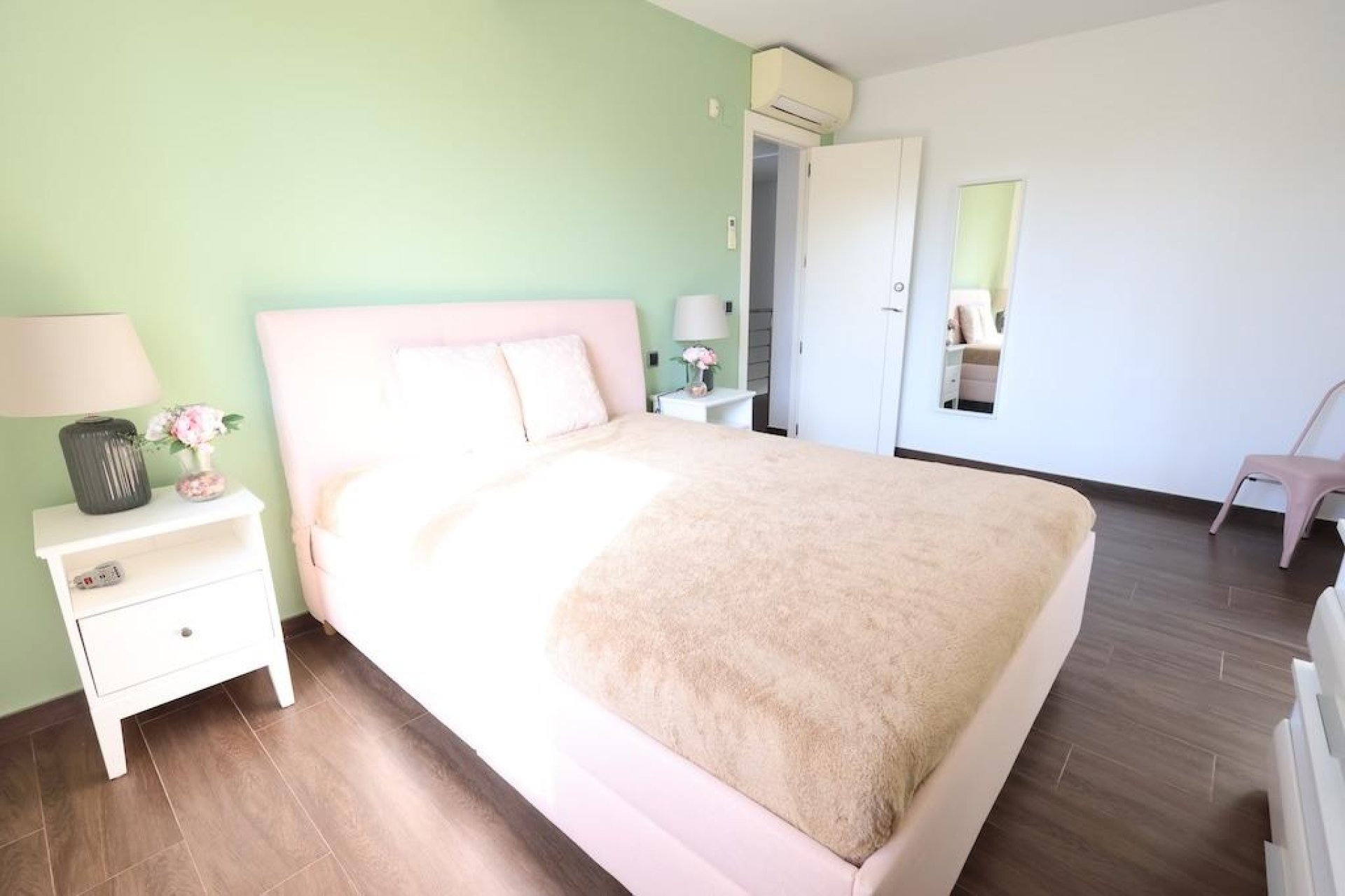 Återförsäljning - Villa -
Cabo Roig - Costa blanca