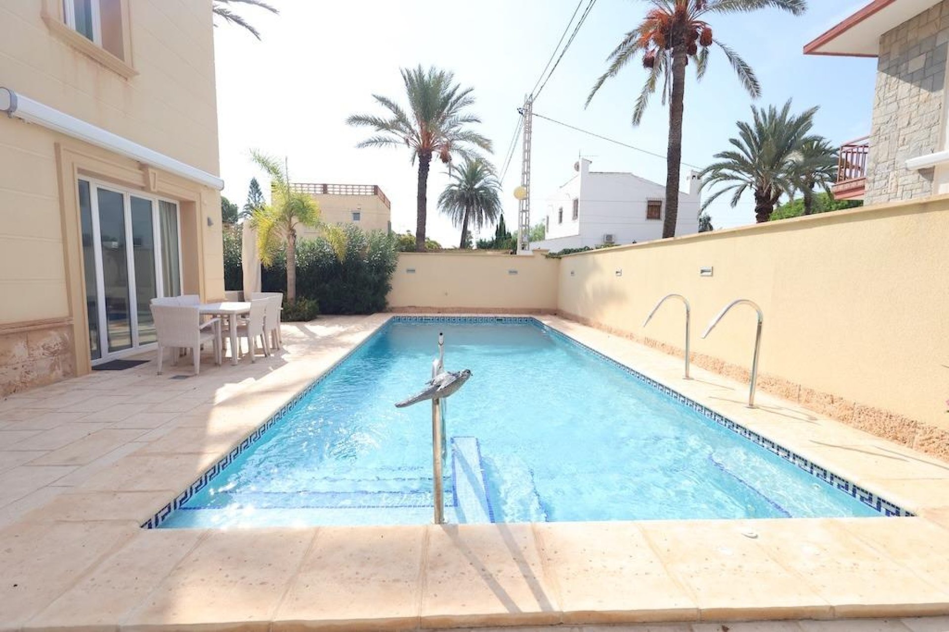 Återförsäljning - Villa -
Cabo Roig - Costa blanca
