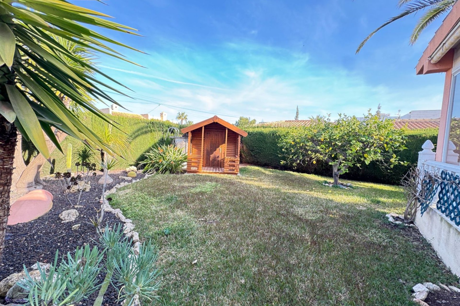 Återförsäljning - Villa -
Cabo Roig