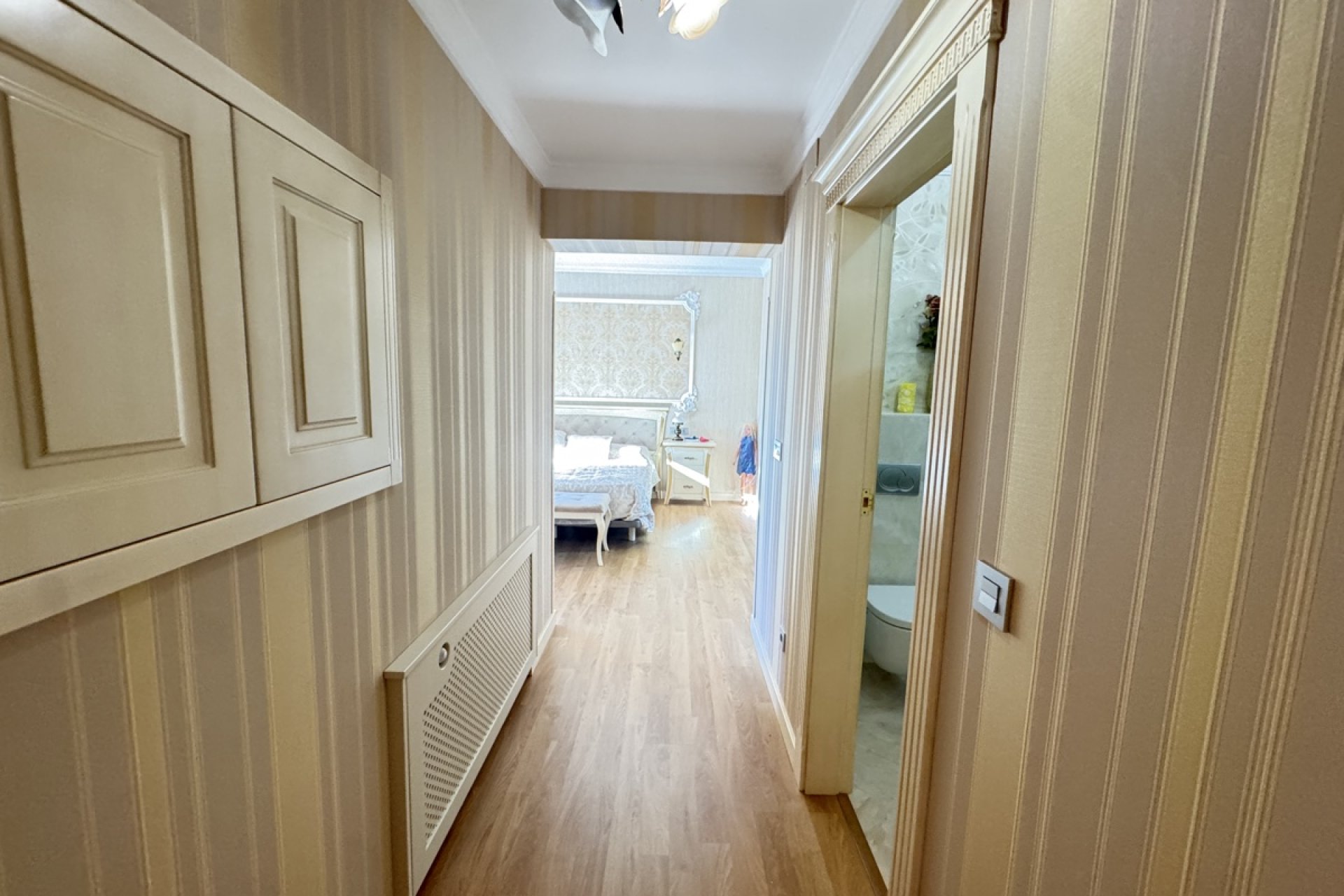 Återförsäljning - Villa -
Cabo Roig