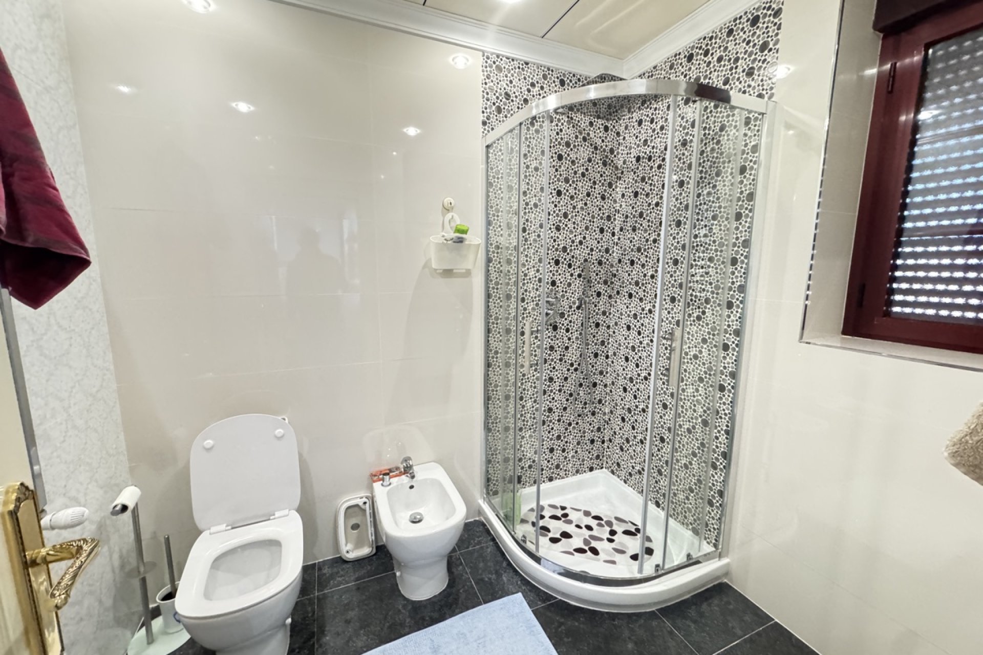 Återförsäljning - Villa -
Cabo Roig