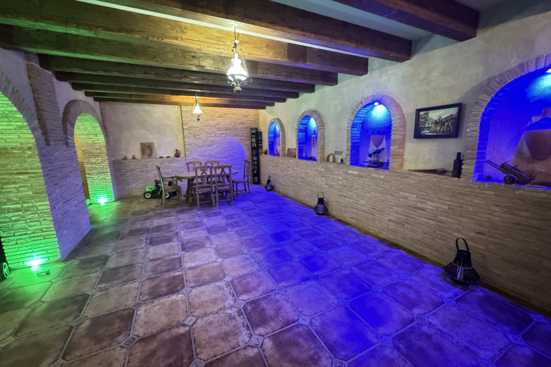 Återförsäljning - Villa -
Cabo Roig