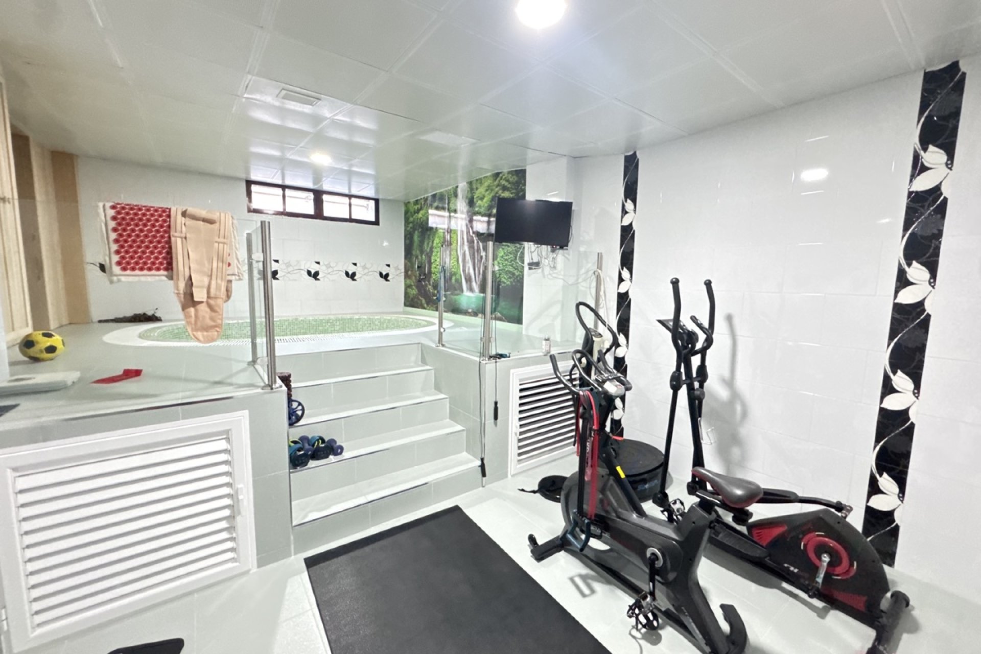 Återförsäljning - Villa -
Cabo Roig