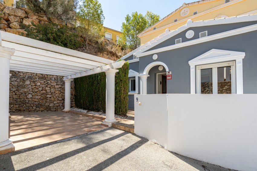 Återförsäljning - Villa -
Calpe