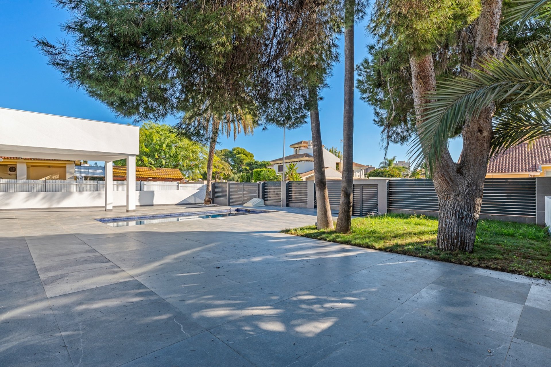 Återförsäljning - Villa -
Campoamor Golf - Campoamor