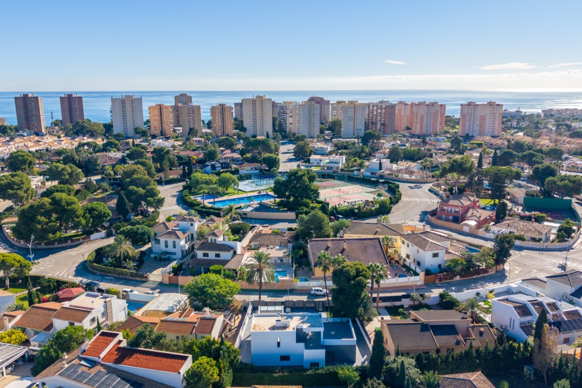 Återförsäljning - Villa -
Campoamor Golf - Campoamor