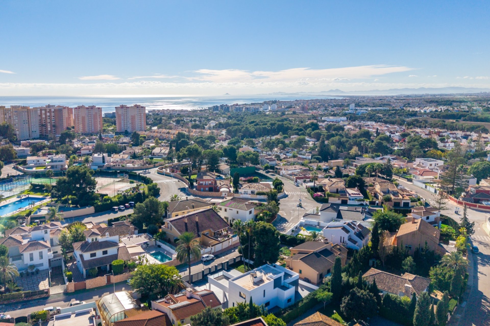 Återförsäljning - Villa -
Campoamor Golf - Campoamor