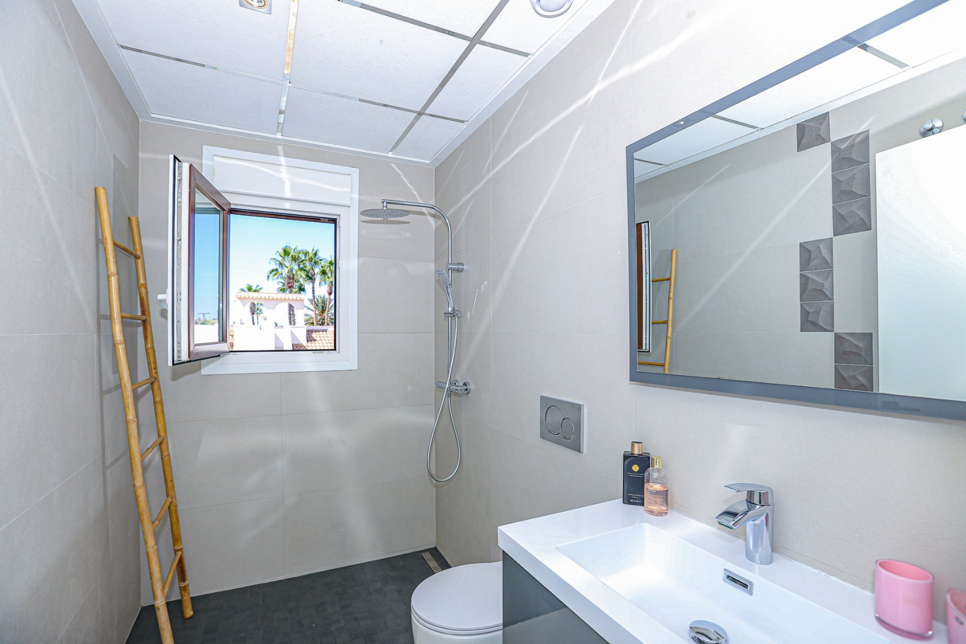 Återförsäljning - Villa -
Ciudad quesada - Ciudad Quesada - Doña Pepa