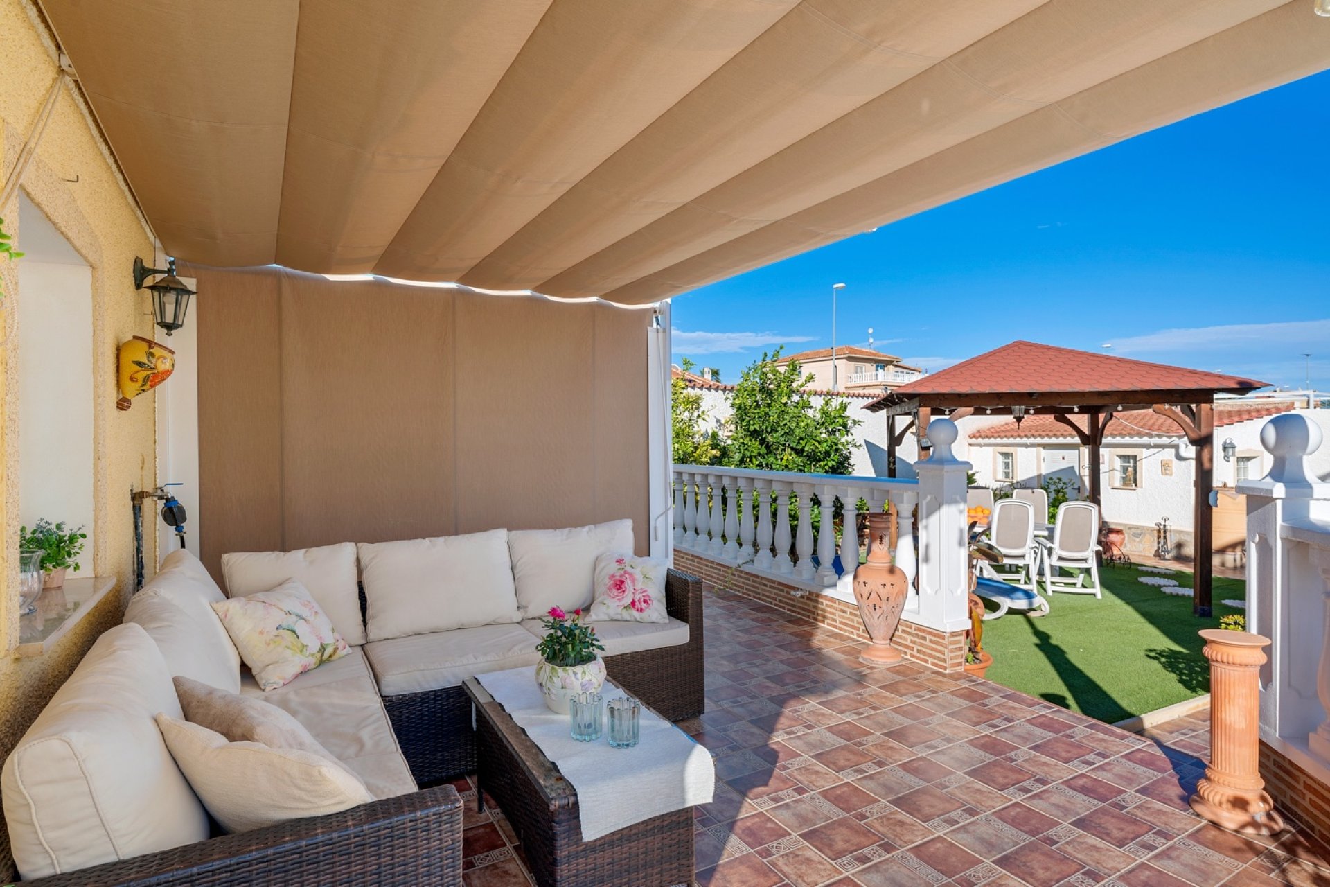 Återförsäljning - Villa -
Ciudad quesada - Ciudad Quesada - Doña Pepa