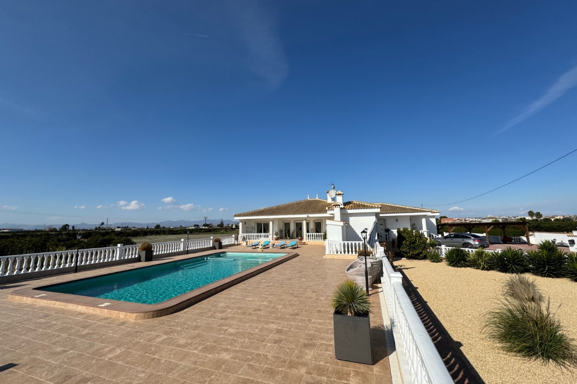 Återförsäljning - Villa -
Ciudad quesada - Rojales