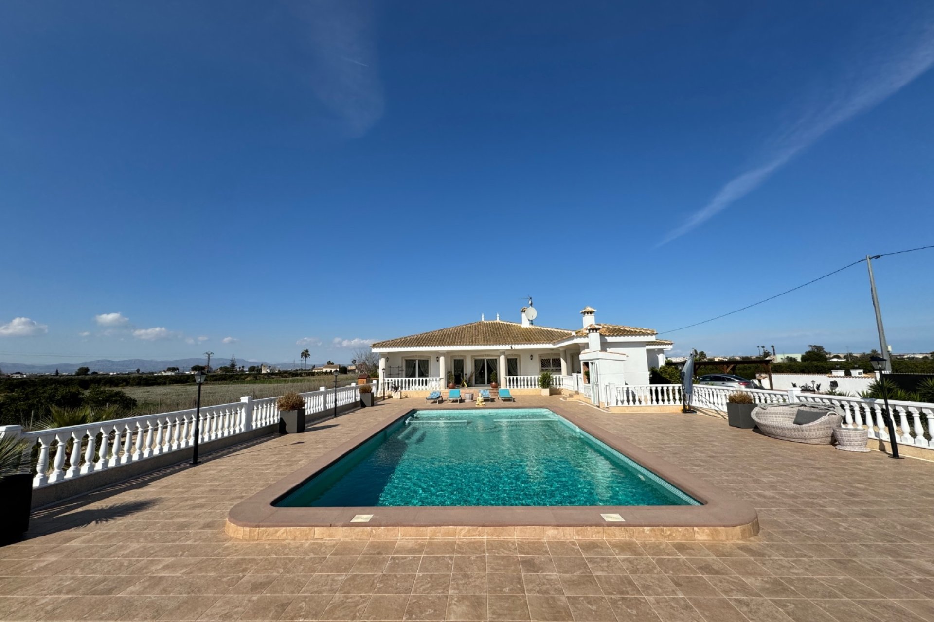 Återförsäljning - Villa -
Ciudad quesada - Rojales