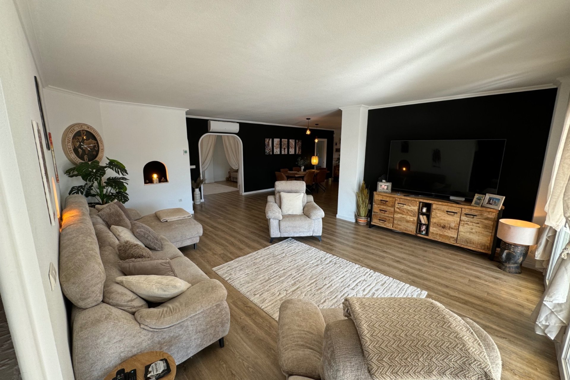 Återförsäljning - Villa -
Ciudad quesada - Rojales