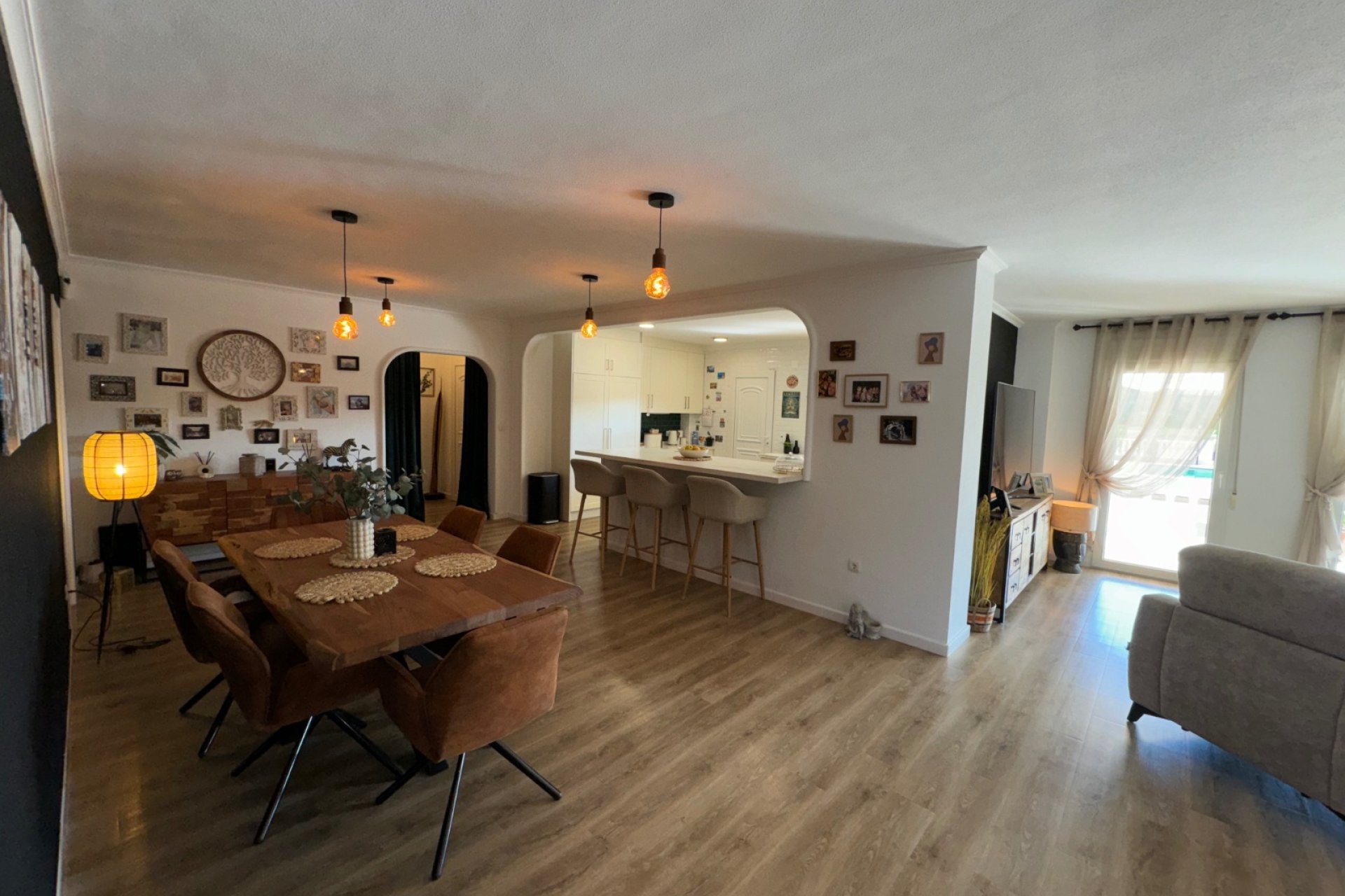 Återförsäljning - Villa -
Ciudad quesada - Rojales