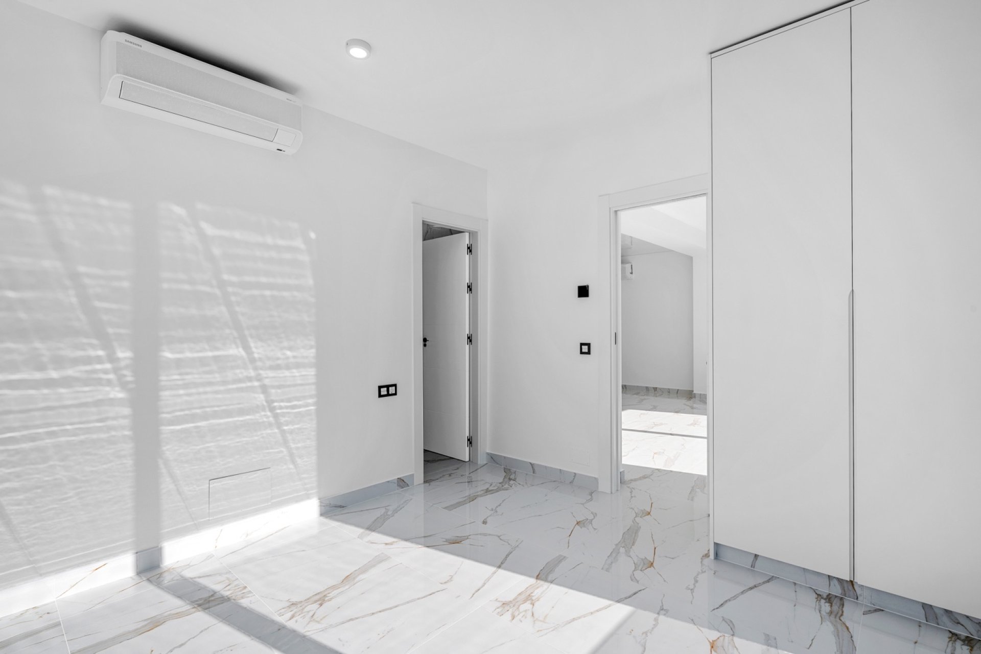 Återförsäljning - Villa -
Ciudad quesada - Rojales