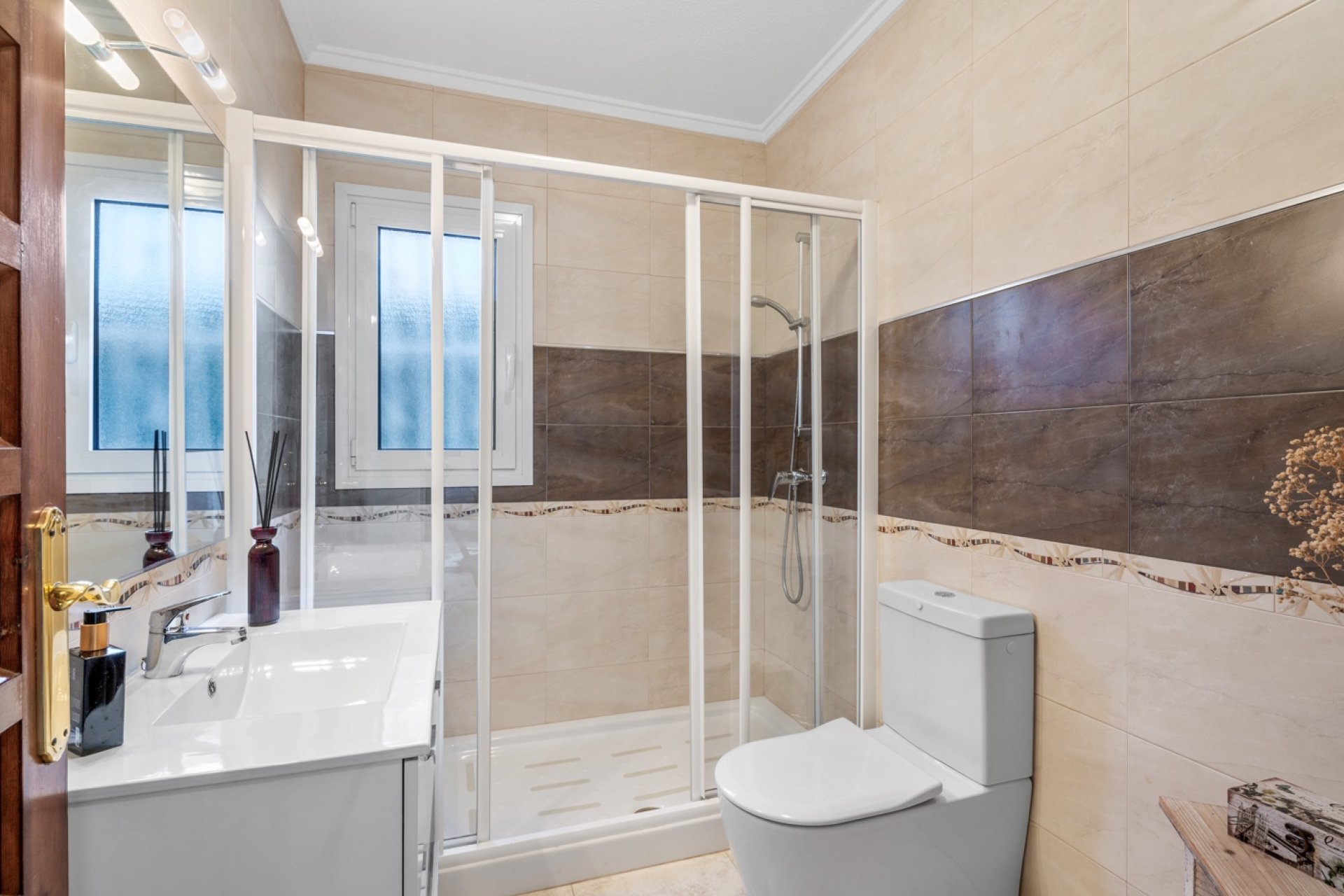 Återförsäljning - Villa -
Ciudad quesada - Rojales