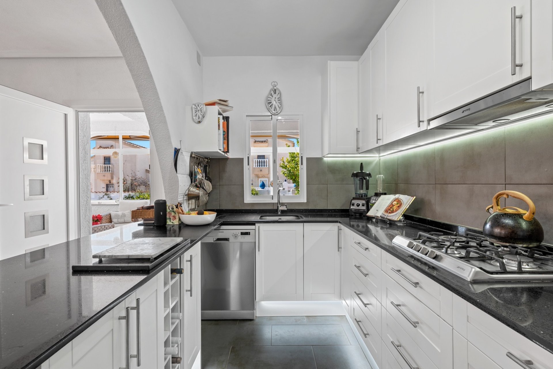 Återförsäljning - Villa -
Ciudad quesada - Rojales